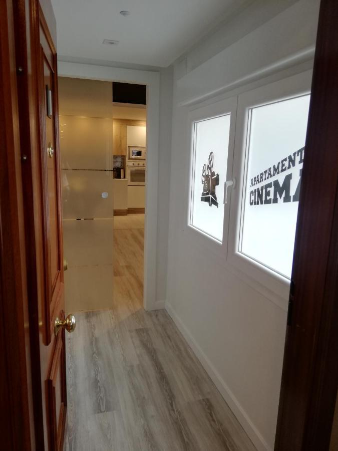 Apartamento Cinema Apartment Oviedo Exterior foto