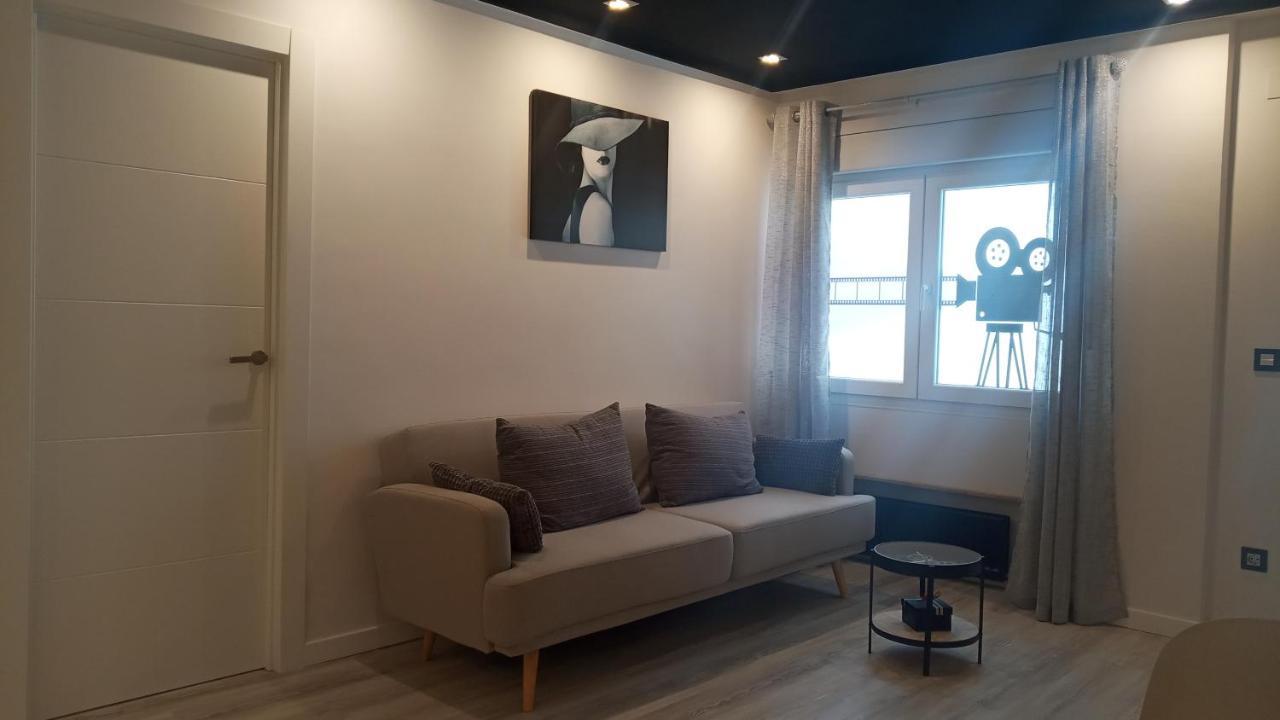 Apartamento Cinema Apartment Oviedo Exterior foto