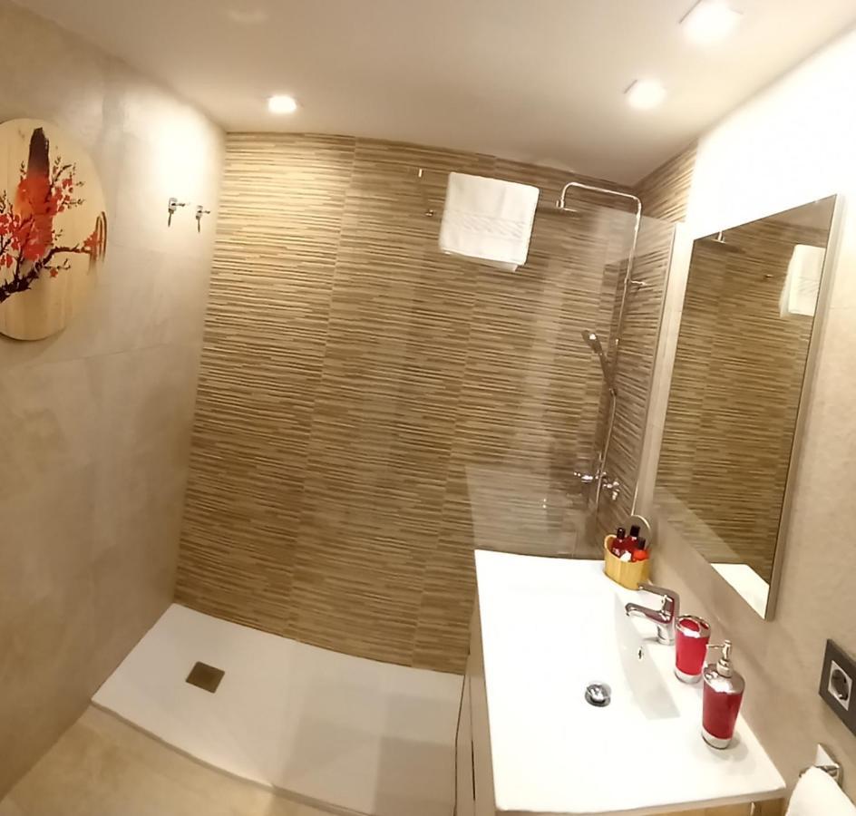 Apartamento Cinema Apartment Oviedo Exterior foto